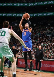 爱游戏在线-关于凯尔特人血洗马刺，布克绝境逆转的信息