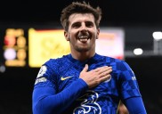 爱游戏-英超争冠之夜，德罗赞压力下完成爆发