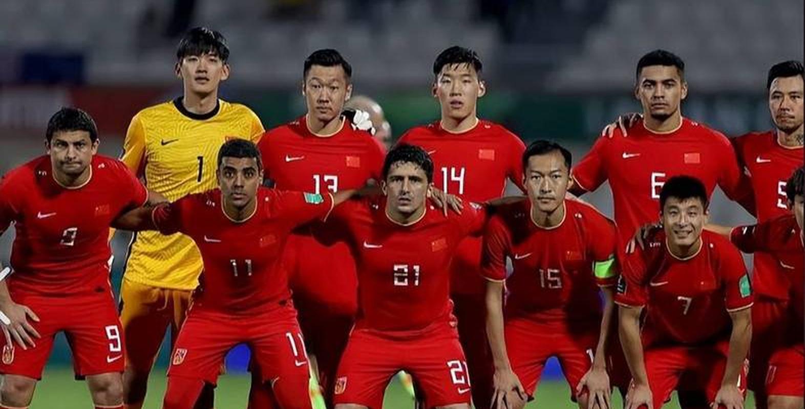 包含精彩对决即将上演:国际足坛双雄对决的词条 包含精彩对决即将上演:国际足坛双雄对决的词条