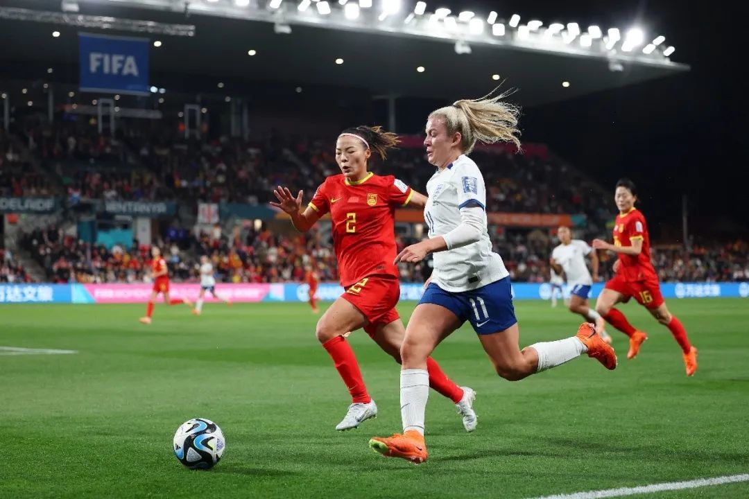 中国女足备战亚洲杯,誓取桂冠 中国女足备战亚洲杯,誓取桂冠