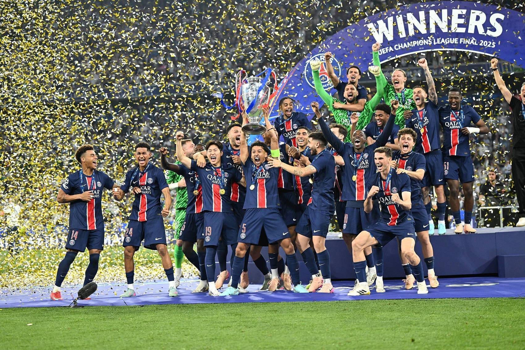 欧预赛尽显球队实力,比赛节奏紧凑刺激 欧预赛尽显球队实力,比赛节奏紧凑刺激