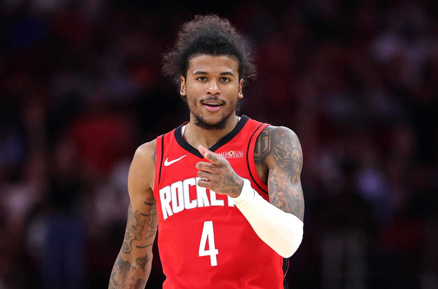 关于斯图加特攻守兼备,取得惊人胜利的信息 关于斯图加特攻守兼备,取得惊人胜利的信息