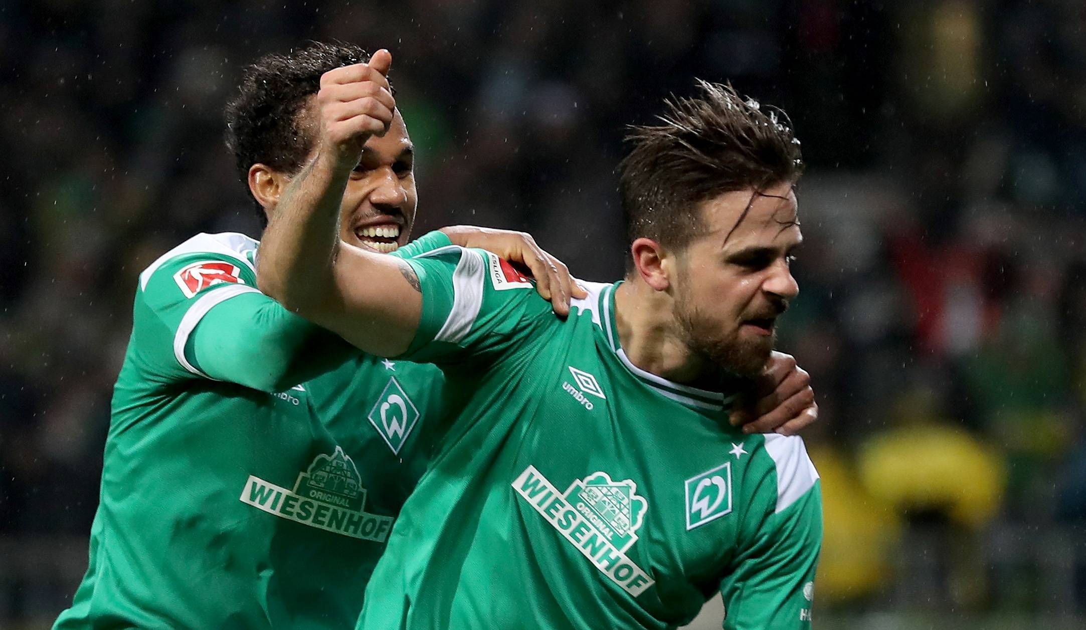 包含勒沃库森队初露锋芒,备战对阵不来梅联队的词条 包含勒沃库森队初露锋芒,备战对阵不来梅联队的词条