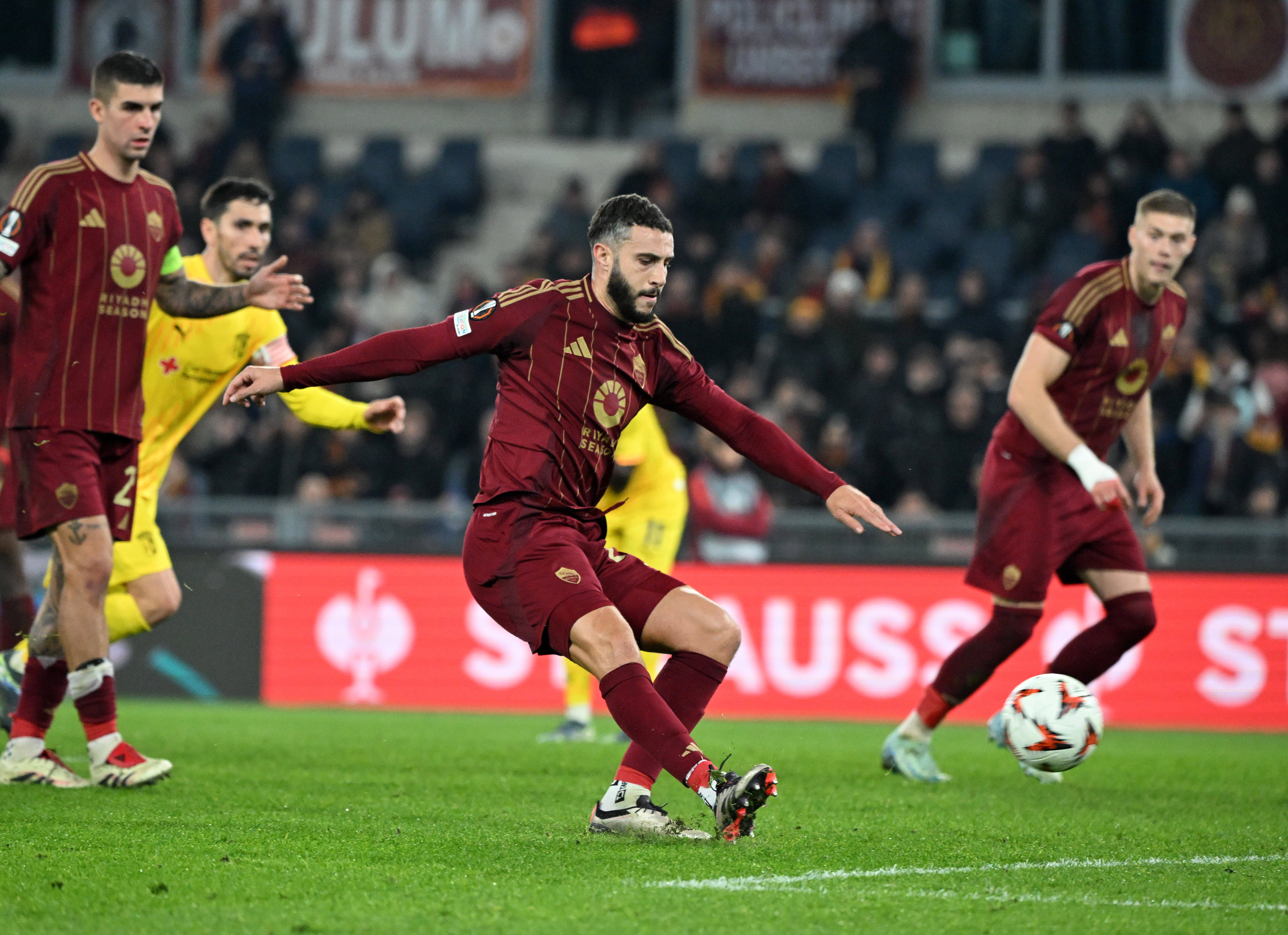 欧洲足球盛事拉开帷幕,球队实力大比拼!的简单介绍 欧洲足球盛事拉开帷幕,球队实力大比拼!的简单介绍