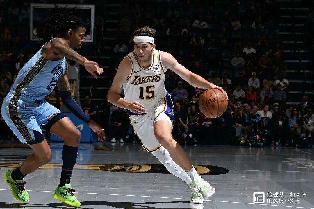 雄鹿碾压湖人,布伦森高光表现 雄鹿碾压湖人,布伦森高光表现