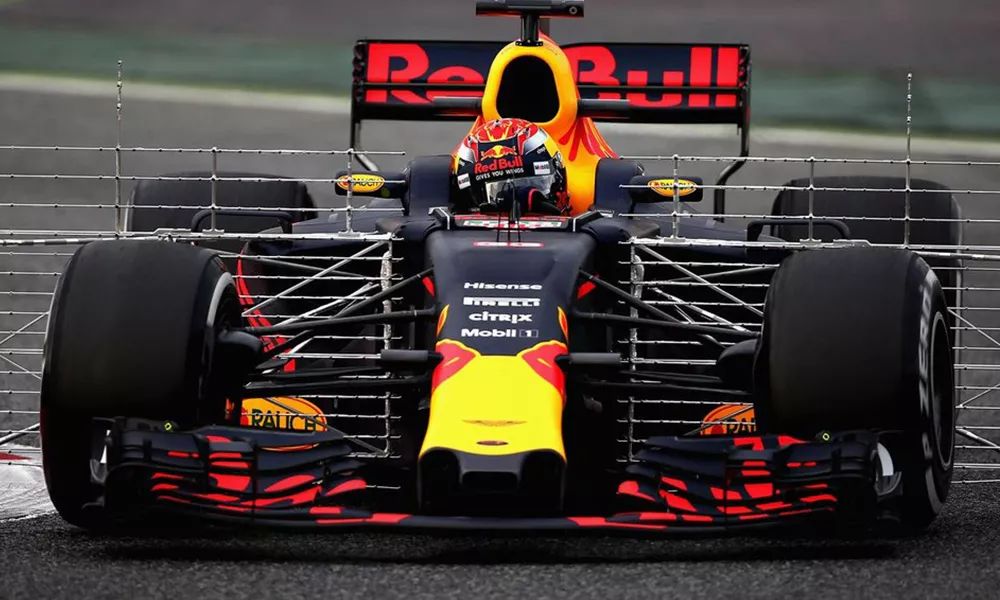 哈斯车队绝杀索伯车队，皮亚斯特里状态火热