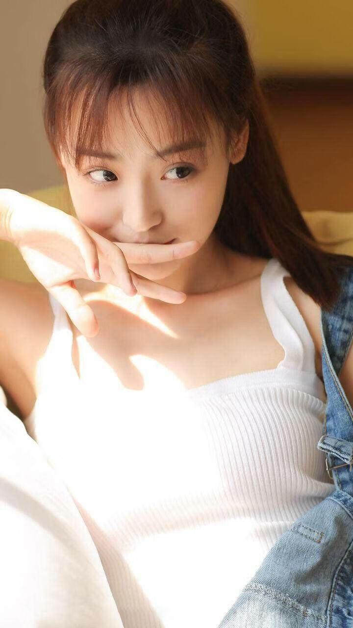 黑夜疾风，F1街道赛之夜的统治诗篇